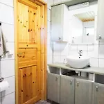 Iisland Uoma Lovely House And Sauna By The River בקתה Ii