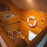 בקתה Iisland Uoma Lovely House And Sauna By The River Ii