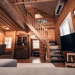 Шале Iisland Uoma Lovely House And Sauna By The River