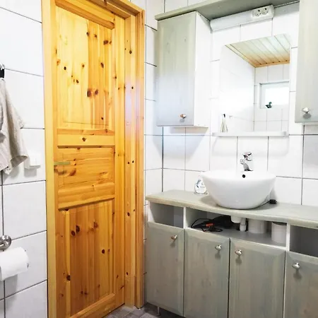 Iisland Uoma Waterfront House, Sauna In Ii Chalet Ii
