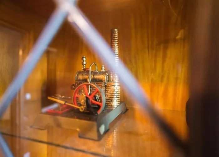 Iisland Uoma Lovely House And Sauna By The River 木屋