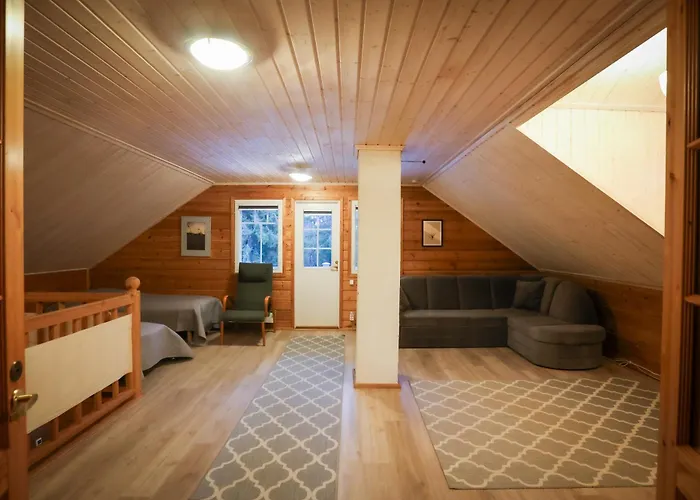 Iisland Uoma Lovely House And Sauna By The River * 伊镇