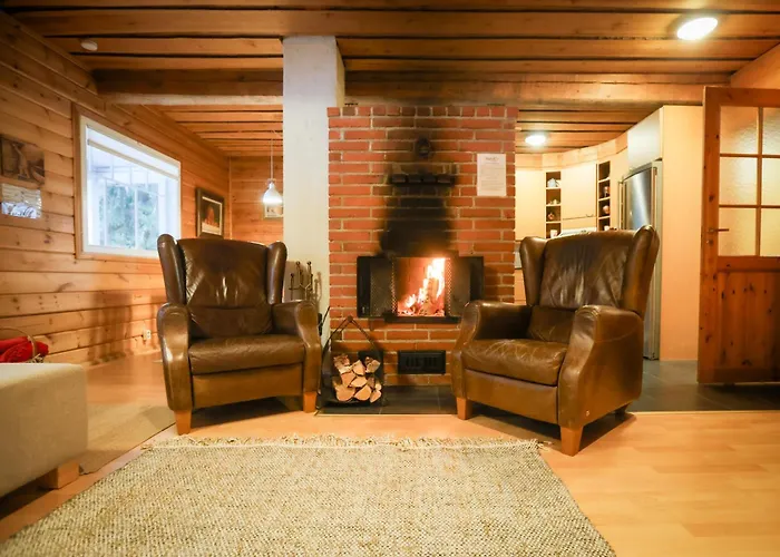 Iisland Uoma Lovely House And Sauna By The River * Ii